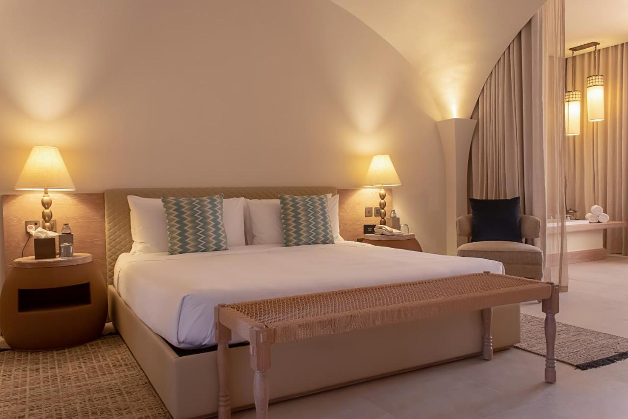 Liwa Hotel Mezairaa Extérieur photo