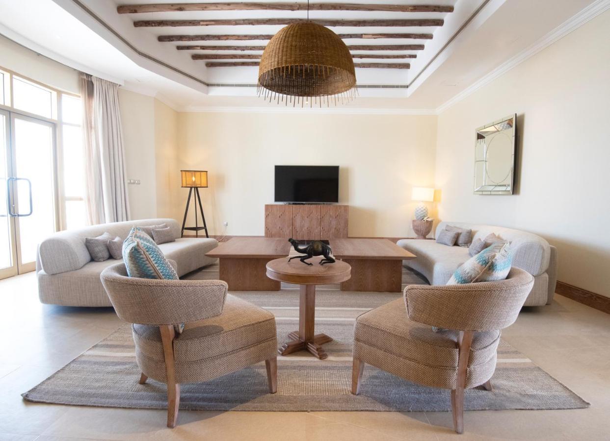 Liwa Hotel Mezairaa Extérieur photo