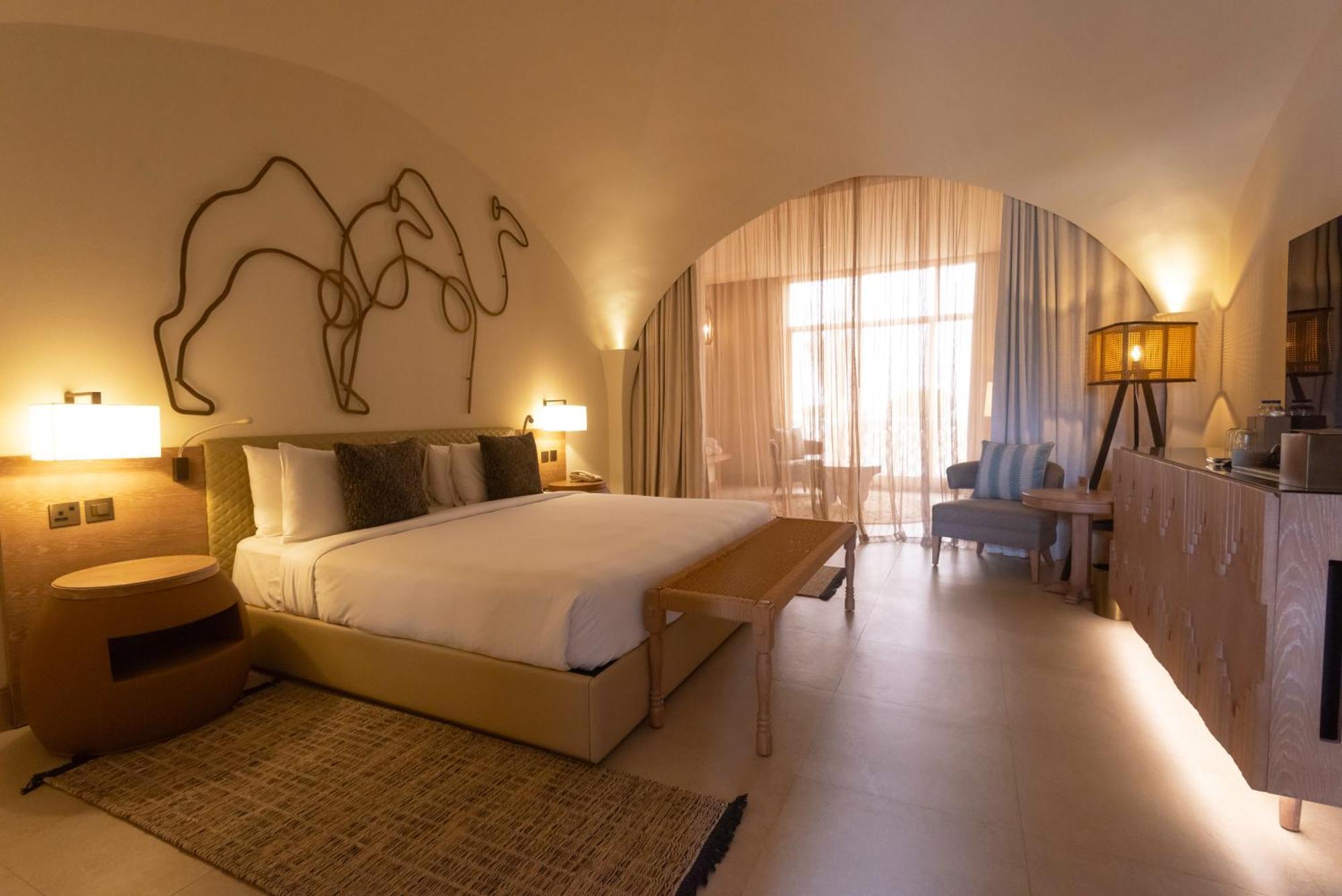 Liwa Hotel Mezairaa Extérieur photo