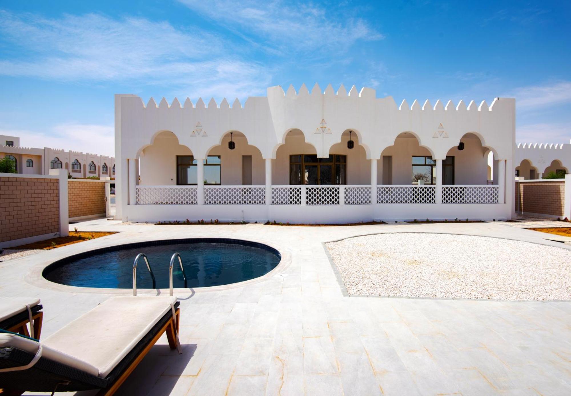 Liwa Hotel Mezairaa Extérieur photo
